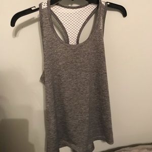 Razor back tank